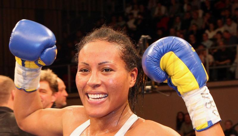 Cecilia Braekhus hat ihre bislang 23 Profikämpfe allesamt gewonnen. Foto: Bernd Wüstneck Cecilia Braekhus hat ihre bislang 23 Profikämpfe allesamt gewonnen. Foto: Bernd Wüstneck