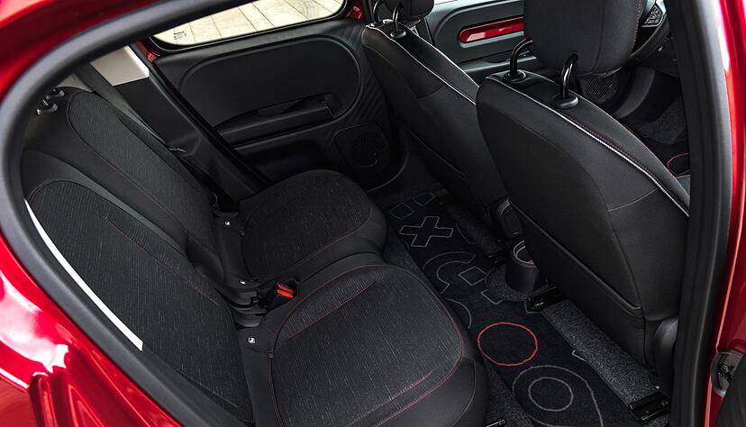 Platz da, dann ist Platz da: Denn wer das volle Gep&auml;ckvolumen ausnutzen will, sitzt hier nicht mehr so &uuml;ppig - oder kann nicht zeitgleich so viel mitnehmen, doch die verschiebbaren R&uuml;cksitze bieten eben gro&szlig;e Variabilit&auml;t.