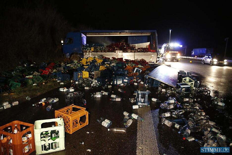 A81-Unfall bei Mundelsheim