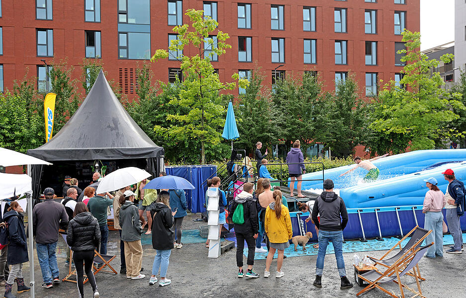 Surfwelle beim Heilbronner Lichterfest Surfwelle beim Heilbronner Lichterfest