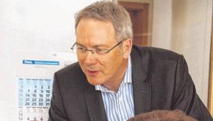 Steuerberater Albrecht Schaller und Mitarbeiterin Eva Bauer.Foto: privat