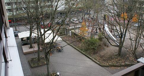 In der Nähe des Kaiser-Friedrich-Platzes in Heilbronn eskalierte der Streit im März 2025. (Symbolbild) In der Nähe des Kaiser-Friedrich-Platzes in Heilbronn eskalierte der Streit im März 2025. (Symbolbild)