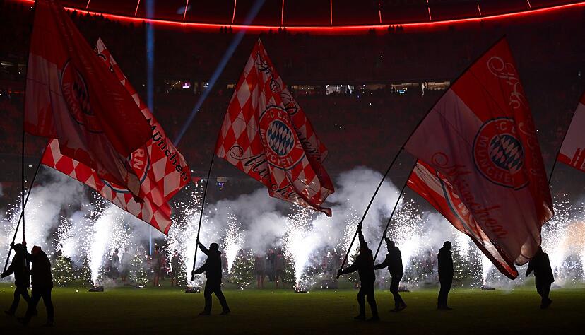 Der FC Bayern hätte lieber nach einem Sieg die Weihnachtsfeier genossen. Der FC Bayern hätte lieber nach einem Sieg die Weihnachtsfeier genossen.