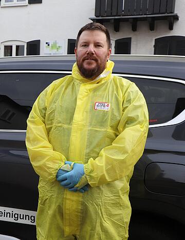 Der Rettungssanit&auml;ter Sascha Wienands aus Unterheinriet ist nebenberuflich als Tatortreiniger im Einsatz.