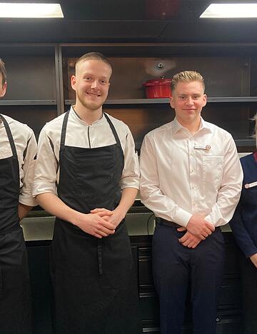 Azubis im Hotel und Restaurant "Neues Tor" in Bad Wimpfen (von links): Paul Geiger, Nils Maier, Kevin Schneider und Vanessa Sosnowski.