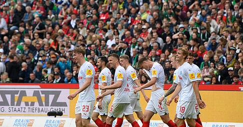 Mit einem Sieg gegen Hannover 96 zum Abschluss tritt Kiel die Reise in Richtung Bundesliga an.