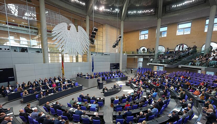 Bei der Generaldebatte wird es voll im Parlament.