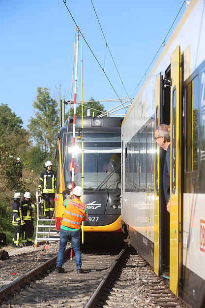 Rettungskräfte trainieren in Schwaigern für Notfall-Situation im Bahnverkehr Rettungskräfte trainieren in Schwaigern für Notfall-Situation im Bahnverkehr