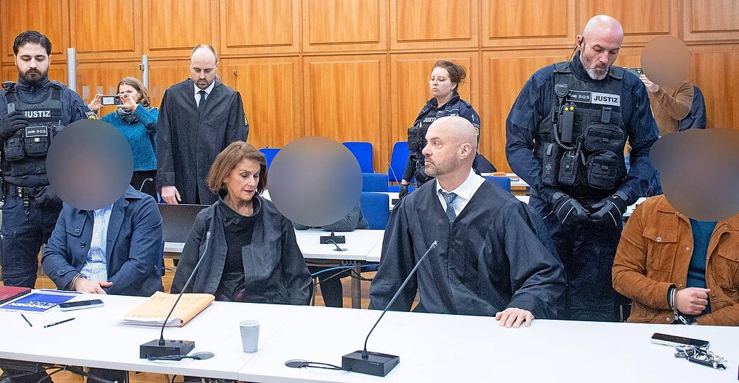 Beim Prozess wegen eines mutma&szlig;lich versuchten Auftragsmord in Waldenburg hat ein Zeuge am Donnerstag einen der Angeklagten mit seiner Aussage belastet.