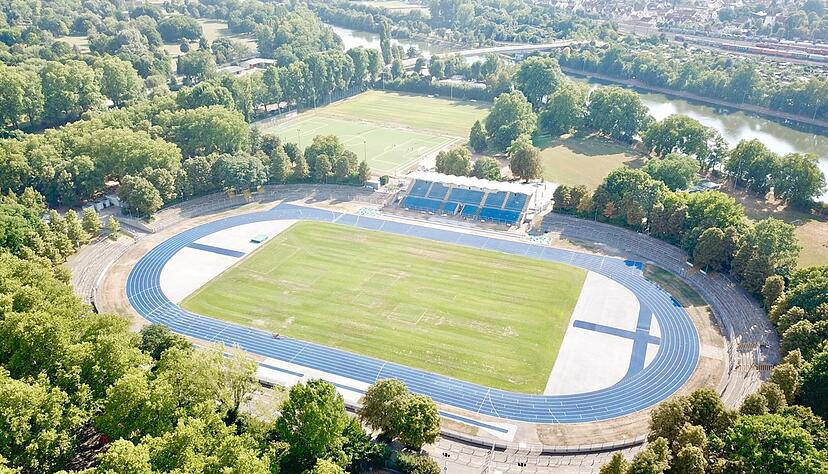 Die Bauarbeiten im Frankenstadion werden unabh&auml;ngig vom Aufstieg des SGV Freiberg in Angriff genommen.