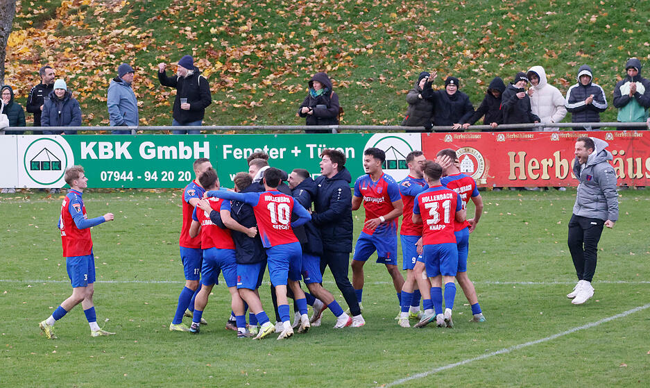 Der FSV Hollenbach gewann letztlich doch noch mit 3:2 gegen den SSV Reutlingen. Der FSV Hollenbach gewann letztlich doch noch mit 3:2 gegen den SSV Reutlingen.