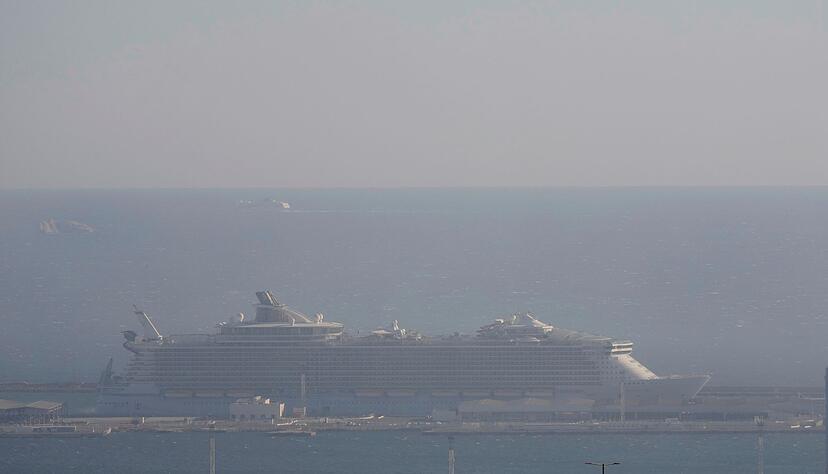 Noch ist der riesige Brand bei Marseille nicht vollst&auml;ndig gel&ouml;scht.