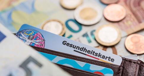 Zum Jahreswechsel steigen die Sozialbeiträge für Gutverdiener.