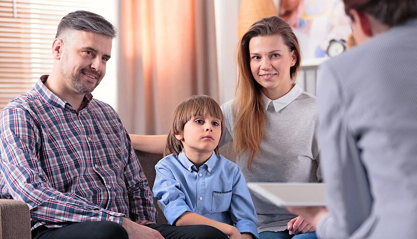 Angeglichene Finanzierung, k&uuml;rzere Wartezeiten: Die Nachfrage bei der Erziehungsberatung ist aufs Doppelte gestiegen.