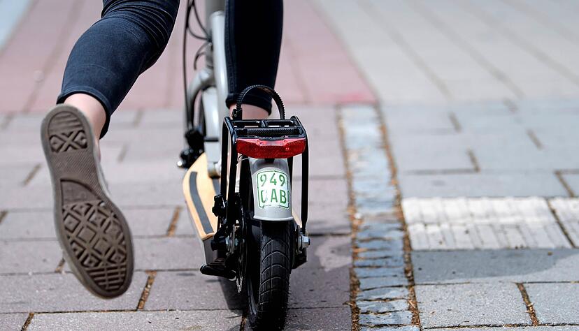 E-Roller haben bislang kaum das Zeug zum Massenphänomen.
 Foto: dpa