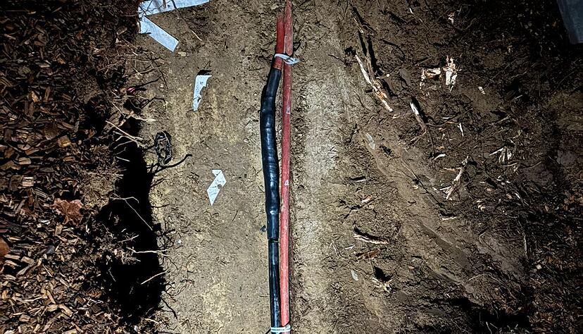 Es dauerte rund sechs Stunden, bis das defekte Stromkabel repariert werden konnte.