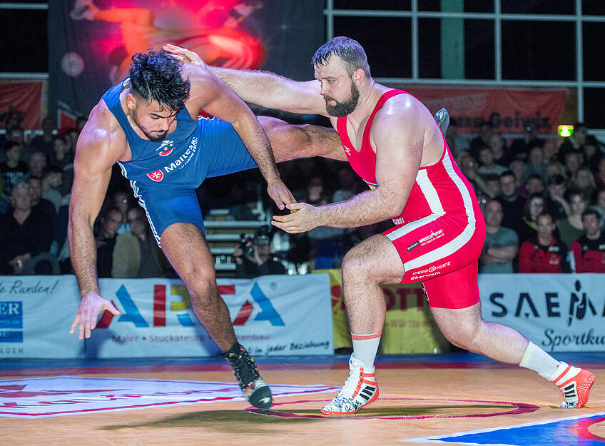 Red Devils im Halbfinale gegen Mainz