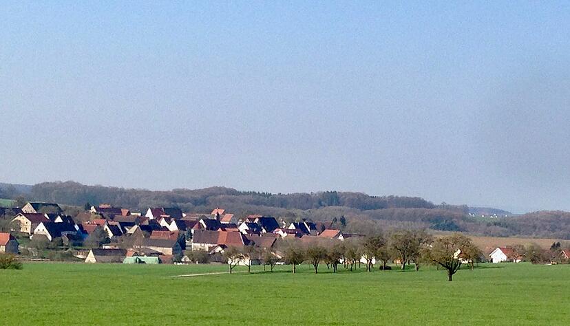 An den Großprojekten wie Breitbandausbau oder Kindergartenbau hält die Gemeinde weiterhin fest.
Foto: Archiv/Horst Geiger An den Großprojekten wie Breitbandausbau oder Kindergartenbau hält die Gemeinde weiterhin fest.
Foto: Archiv/Horst Geiger