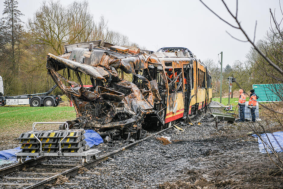 Drei Menschen verloren ihr Leben. Drei Menschen verloren ihr Leben.