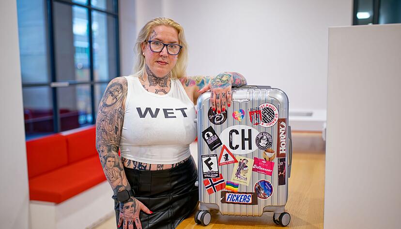 Mimi war Teilnehmerin einer FKK-Swinger-Reise des Mannheimer Stadtrats Julien Ferrat nach Frankreich. (Archivbild) Mimi war Teilnehmerin einer FKK-Swinger-Reise des Mannheimer Stadtrats Julien Ferrat nach Frankreich. (Archivbild)