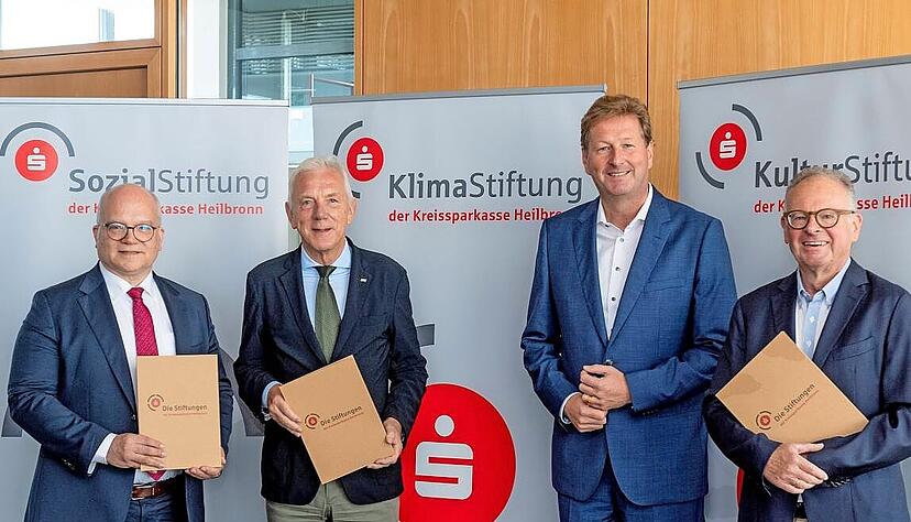 Die Macher der neuen Klimastiftung der Kreissparkasse Heilbronn von links: Norbert Heuser, Harry Mergel, Ralf Peter Beitner und Thomas Braun.
Foto: Mario Berger Die Macher der neuen Klimastiftung der Kreissparkasse Heilbronn von links: Norbert Heuser, Harry Mergel, Ralf Peter Beitner und Thomas Braun.
Foto: Mario Berger