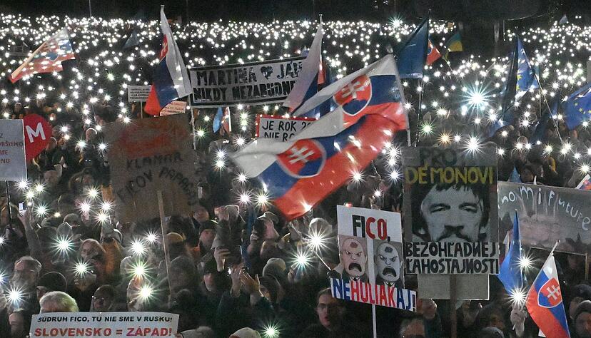 Eine Hauptforderung der Demonstranten war der R&uuml;cktritt von Ministerpr&auml;sident Fico.