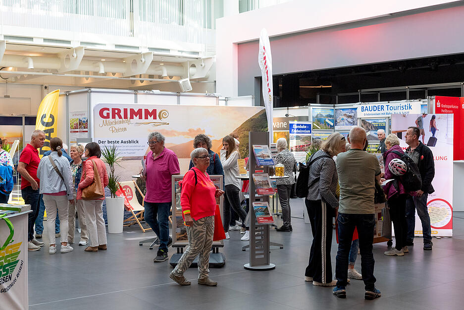 Die Stimme Reise- und Freizeittrends ist am 5. und 6. April in der Kreissparkasse Heilbronn „Unter der Pyramide“ von 11 bis 17 Uhr geöffnet. Die Stimme Reise- und Freizeittrends ist am 5. und 6. April in der Kreissparkasse Heilbronn „Unter der Pyramide“ von 11 bis 17 Uhr geöffnet.