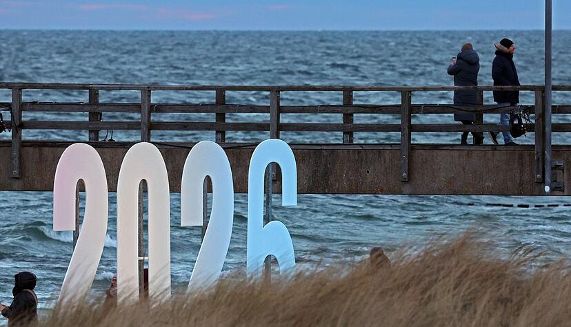 In vielen L&auml;ndern der Welt bereiten sich die Menschen auf den Jahreswechsel vor.