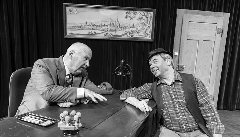 Karlheinz Hartmann und Albin Braig verk&ouml;rperten seit 1985 die Figuren &bdquo;Hannes und der B&uuml;rgermeister&ldquo;.