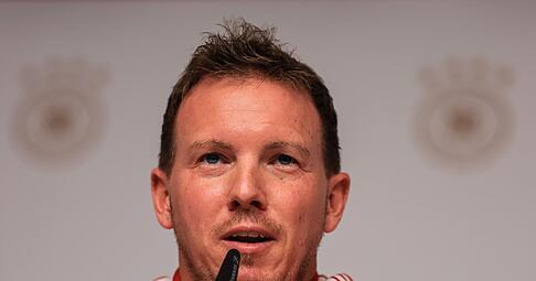 Fußball-Bundestrainer Julian Nagelsmann musste in Luxemburg vorsichtig mit seinen fragilen Typen im Team umgehen. Fußball-Bundestrainer Julian Nagelsmann musste in Luxemburg vorsichtig mit seinen fragilen Typen im Team umgehen.