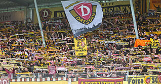 Im Jahr 2014 kamen 6500 Dresdner nach Gro&szlig;aspach. Alles blieb friedlich.