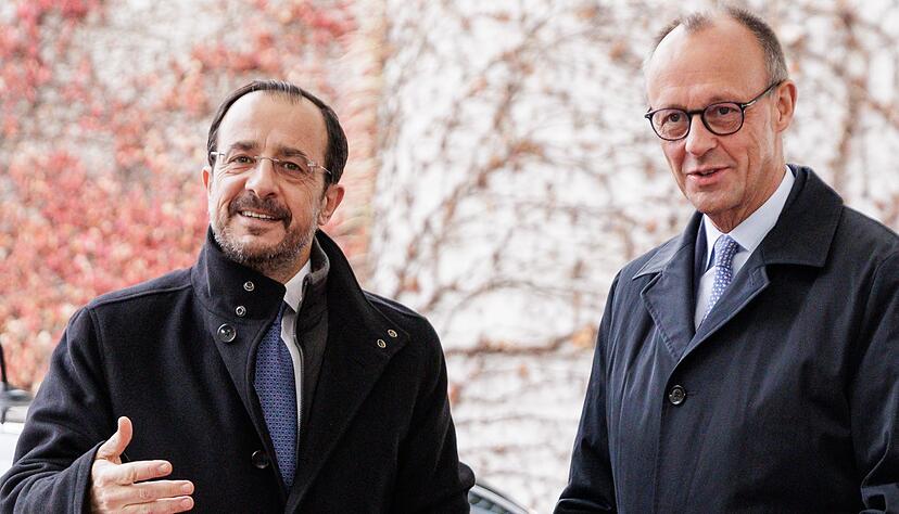 Die Regierung unter Pr&auml;sident Nikos Christodoulides, hier mit Kanzler Friedrich Merz, wird in den n&auml;chsten Monaten eine Schl&uuml;sselrolle in der EU spielen. (Archivbild)