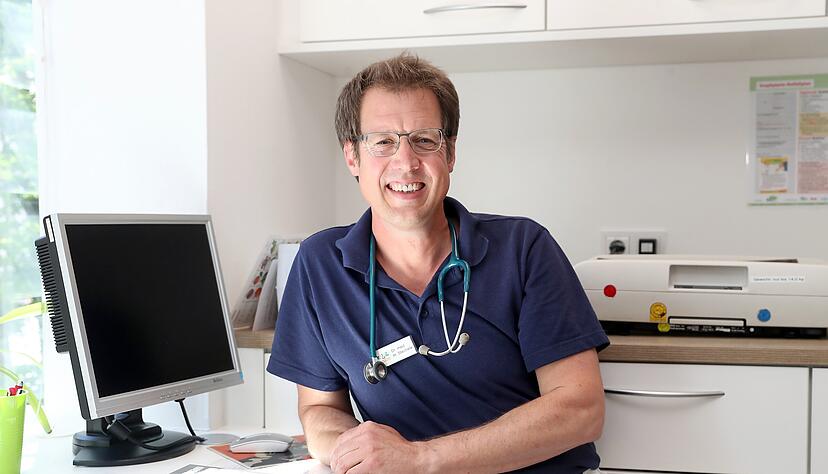 Der Heilbronner Kinderarzt Dr. Hans Ulrich Stechele. Foto: Veigel Der Heilbronner Kinderarzt Dr. Hans Ulrich Stechele. Foto: Veigel