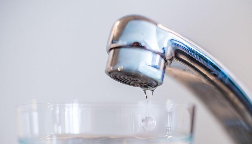 Das Gesundheitsamt des Hohenlohekreises hat ein Abkochgebot für Trinkwasser in Mulfingen erlassen. Foto: dpa Das Gesundheitsamt des Hohenlohekreises hat ein Abkochgebot für Trinkwasser in Mulfingen erlassen. Foto: dpa