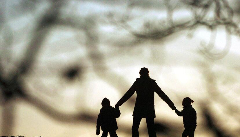 Vom Alter des Kindes und dem Einkommen des Ex-Partners abh&auml;ngig: Kindesunterhalt.