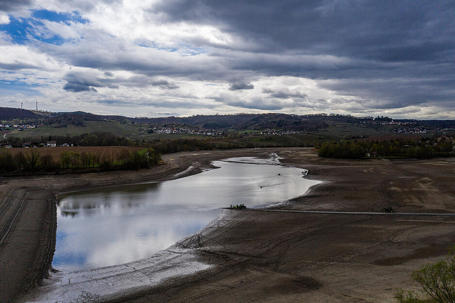 Luftbilder vom Abfischen des Breitenauer Sees