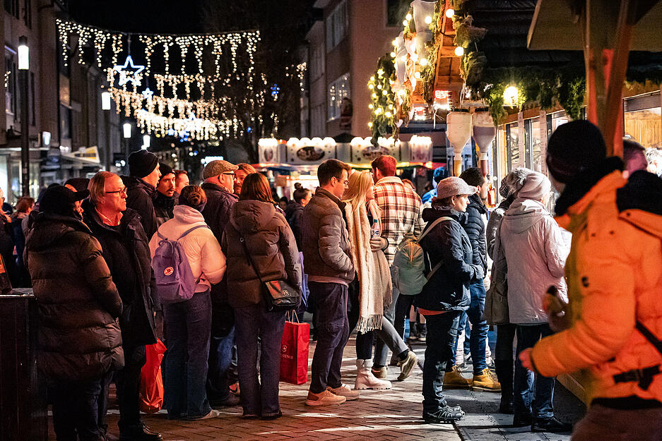 Der Käthchen-Weihnachtsmarkt in Heilbronn präsentierte sich am Samstag, 30. November, rechtzeitig vor dem ersten Advent sehr festlich.