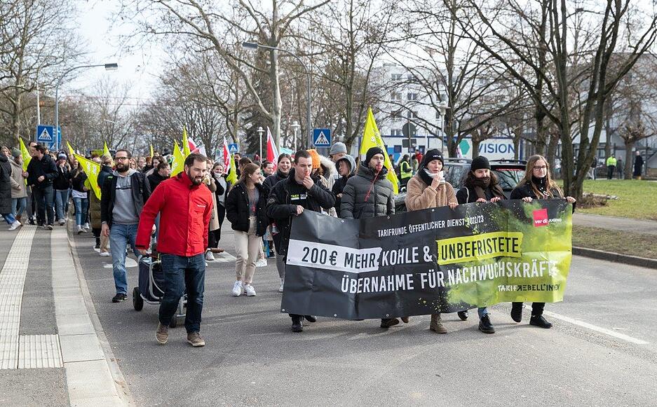 Warnstreik bei den SLK-Kliniken