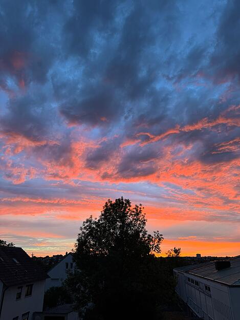 Der perfekte Abschluss für einen Abend im Juli. Der perfekte Abschluss für einen Abend im Juli.