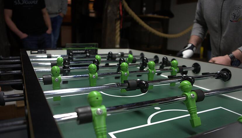 Tischfu&szlig;ballfreunde Neudenau bringen Ball ins Rollen: Mehr als nur Kneipensport