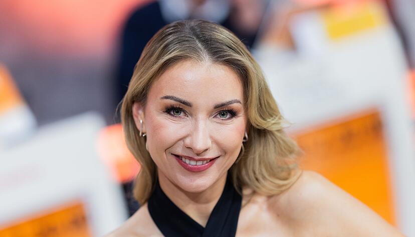 Die Sängerin ist Kandidatin bei der neuen Staffel von «Let's Dance». Die Sängerin ist Kandidatin bei der neuen Staffel von «Let's Dance».