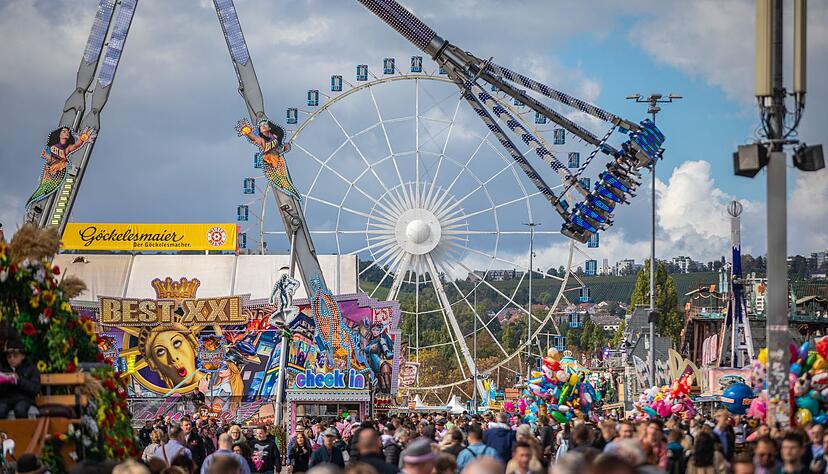 Auf dem Cannstatter Volksfest geht es von Freitag an wieder rund. (Archivbild)