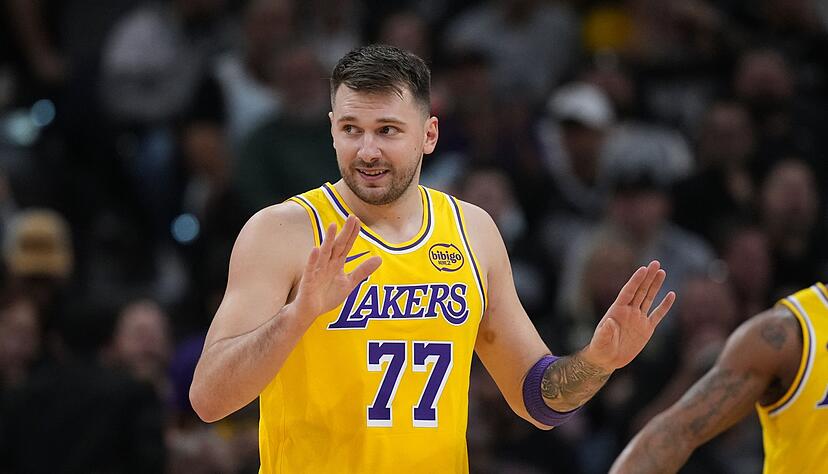Luka Dončić wird den Los Angeles Lakers f&uuml;r mehrere Wochen fehlen. (Archivbild)