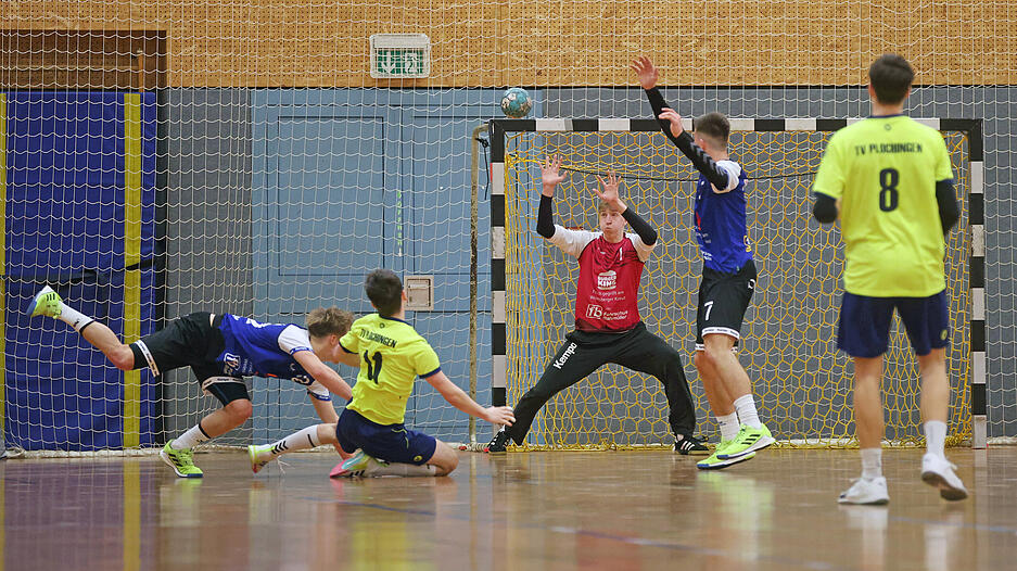Handball A-Jugend: TSV Weinsberg gegen TV Plochingen,  Nicolas Koch im Tor der Weinsberger.