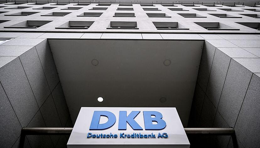 Wechsel in der Chefetage bei der DKB: Stefan Unterlandstättner geht in den Ruhestand. Wechsel in der Chefetage bei der DKB: Stefan Unterlandstättner geht in den Ruhestand.