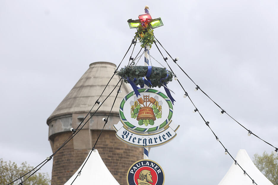 Aufbau vom Heilbronner Maifest: Bilder zeigen Theresienwiese vor Start