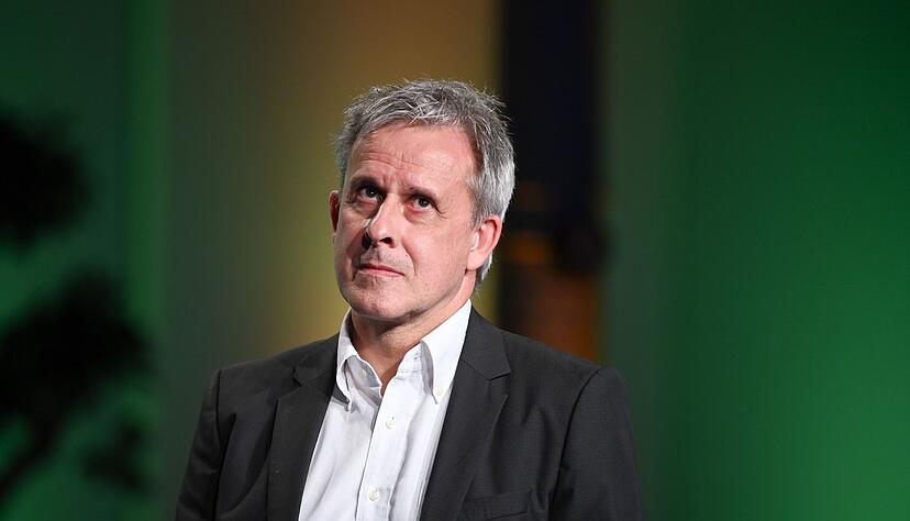 Pierre Littbarski gewann mit der DFB-Auswahl 1990 in Italien die Fu&szlig;ball-Weltmeisterschaft. (Archivbild)