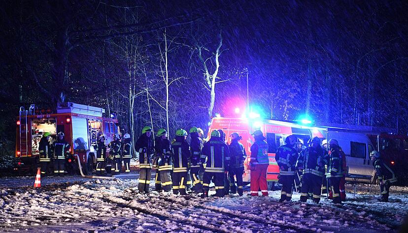 Sie wollten von Frankfurt nach Friedrichshafen fliegen - doch kurz vor dem Ziel stürzte die Cessna mit drei Insassen in einem Waldgebiet bei Ravensburg ab. Unter den Opfern war Bäder-König Josef Wund. Foto: Archiv/dpa