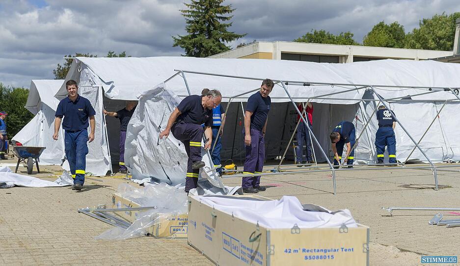 Notunterkunft für Flüchtlinge in Neuenstadt