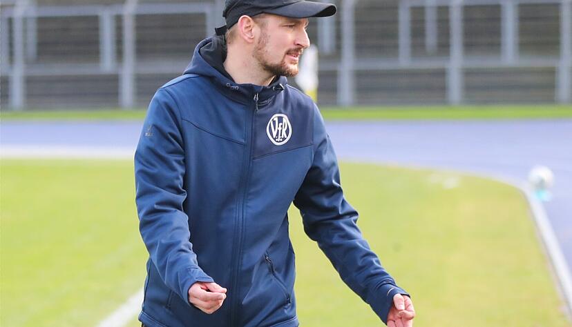 Das Vertrauen in die Arbeit von Trainer Manuel Fischer ist beim VfR Heilbronn groß. Das Vertrauen in die Arbeit von Trainer Manuel Fischer ist beim VfR Heilbronn groß.